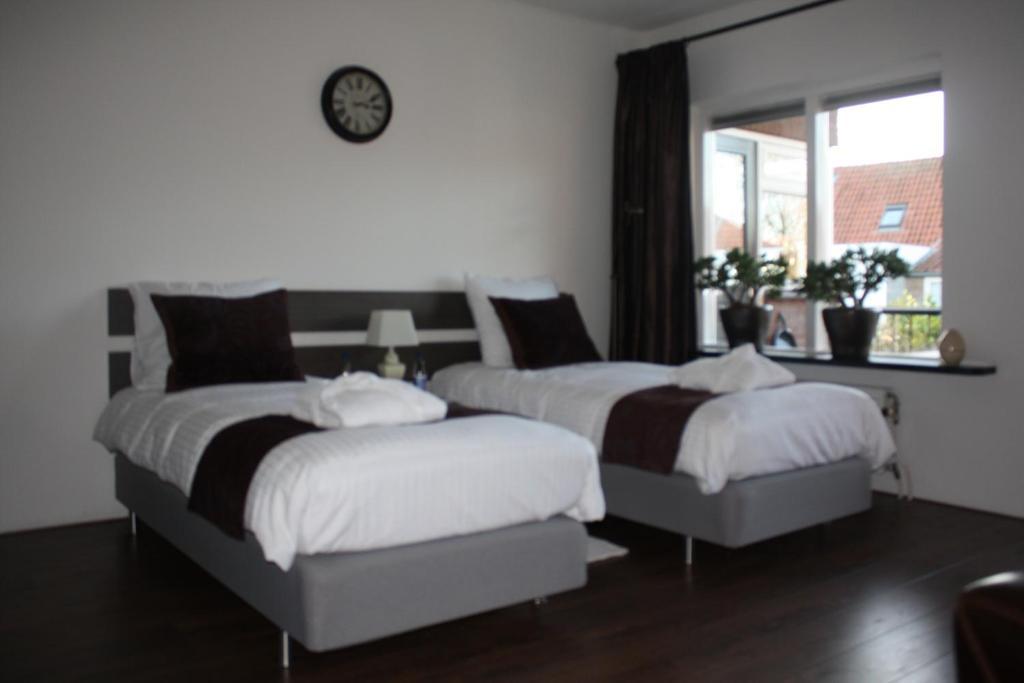 مبيت وإفطار هارفايك Bed & Breakfast Onder De Dekens الغرفة الصورة